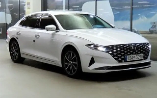 디올뉴그랜져 중고차 더 뉴 그랜저 IG 2.5 르블랑 매물 사진 2 - 2022/04 106,572km
