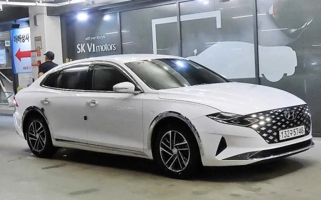 디올뉴그랜져 중고차 더 뉴 그랜저 IG LPI 3.0 모범형(택시형) 매물 사진 2 - 2022/09 180,218km