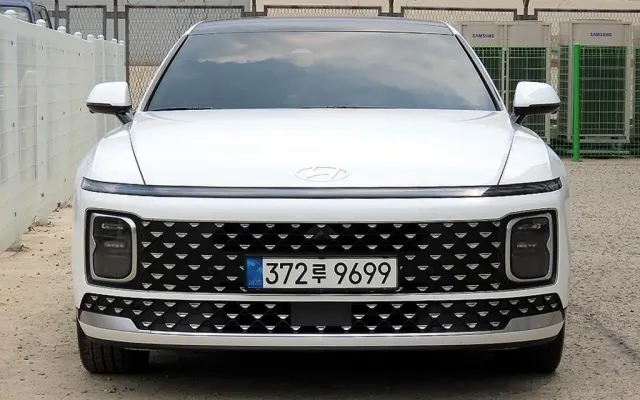 디올뉴그랜져 중고차 그랜저 (GN7) 가솔린 2.5 2WD 매물 사진 8 - 2025/07 5,814km
