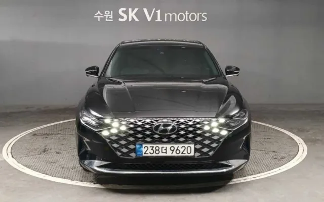 디올뉴그랜져 중고차 더 뉴 그랜저 IG 2.5 프리미엄 매물 사진 14 - 2022/09 132,551km